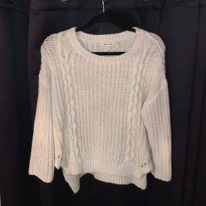 “miracle” white knit sweater
